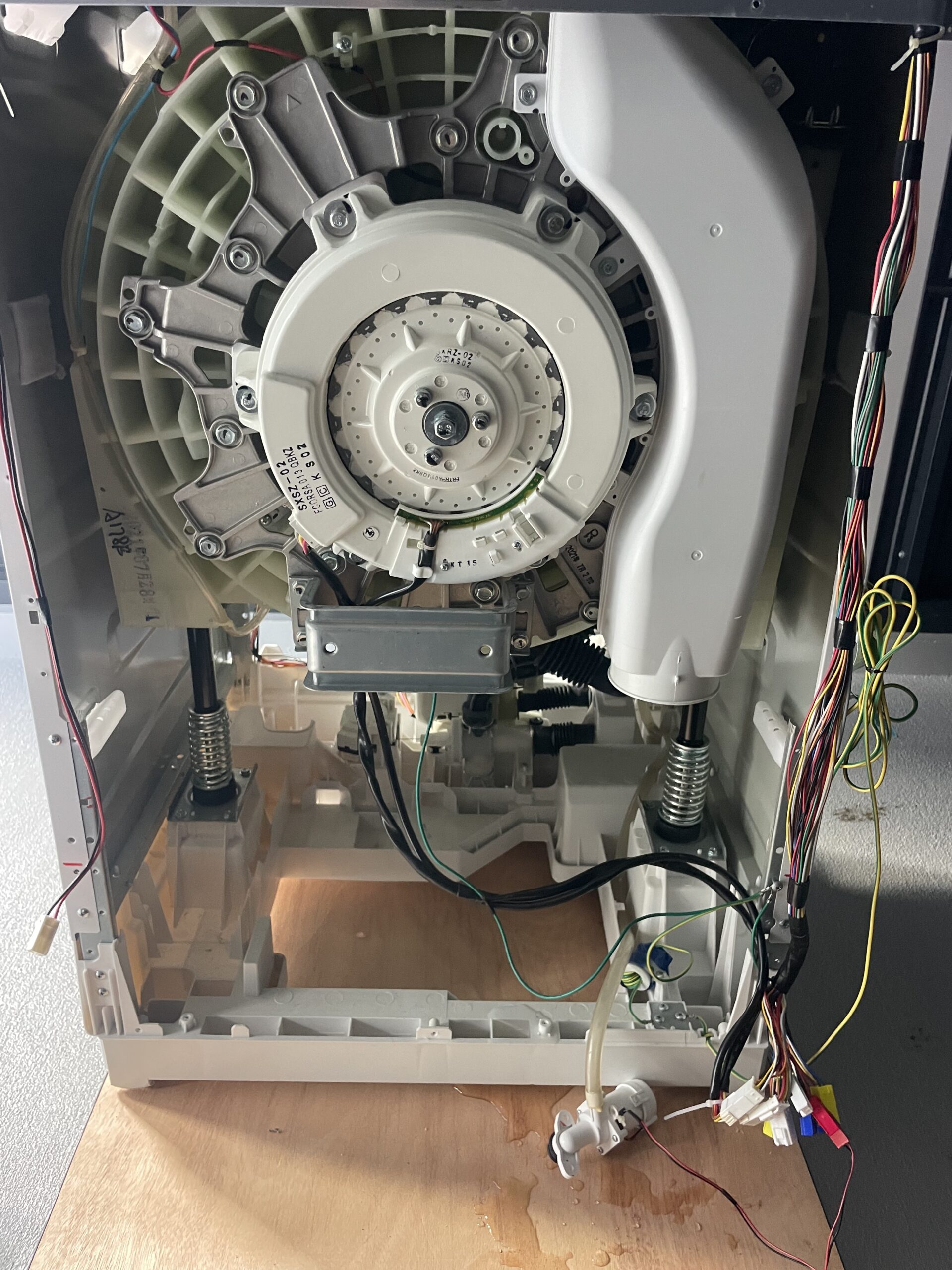 ヒートポンプユニット取り出し作業