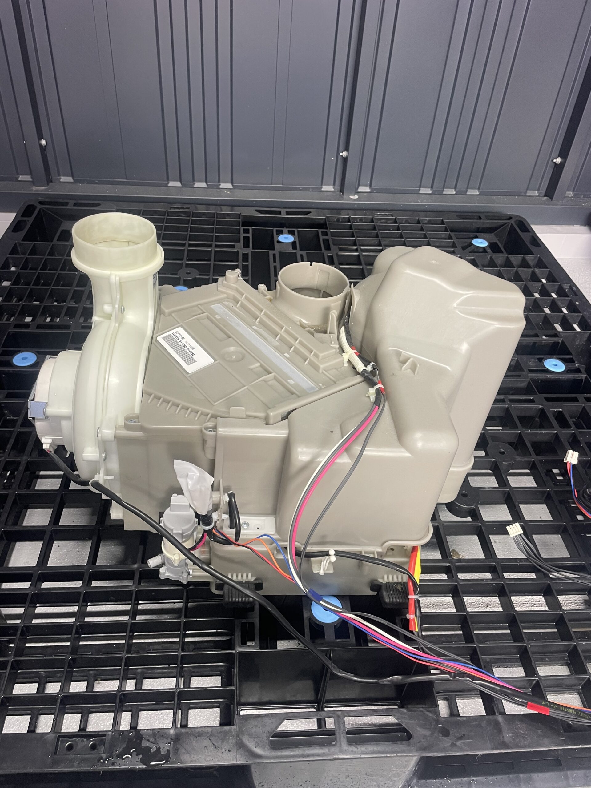 東芝TW-127XP1Lから取り外したヒートポンプユニット