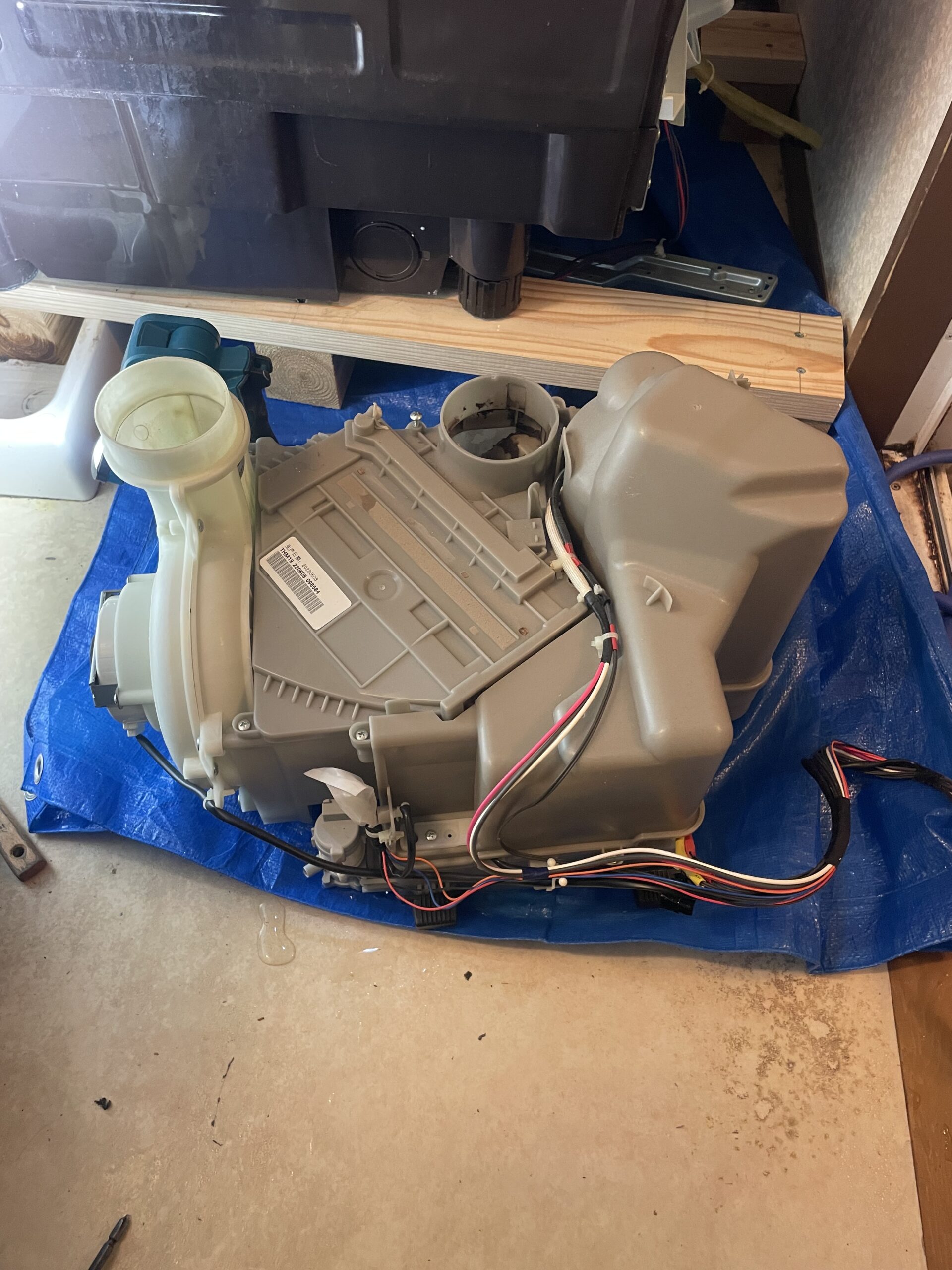 東芝TW-127XP1 ヒートポンプ取り外し EP3修理